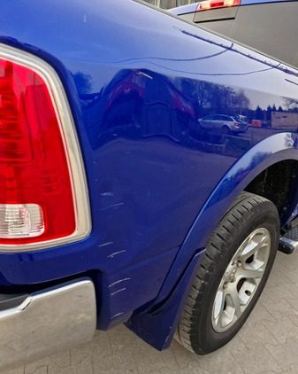 Dodge RAM cena 99000 przebieg: 166000, rok produkcji 2018 z Strzelno małe 121